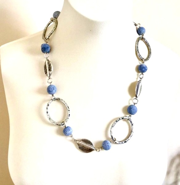 Halskette Schaumkoralle Blau