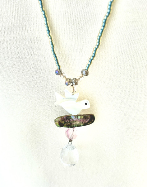 Halskette Perlmuttvogel Aquamarinblau